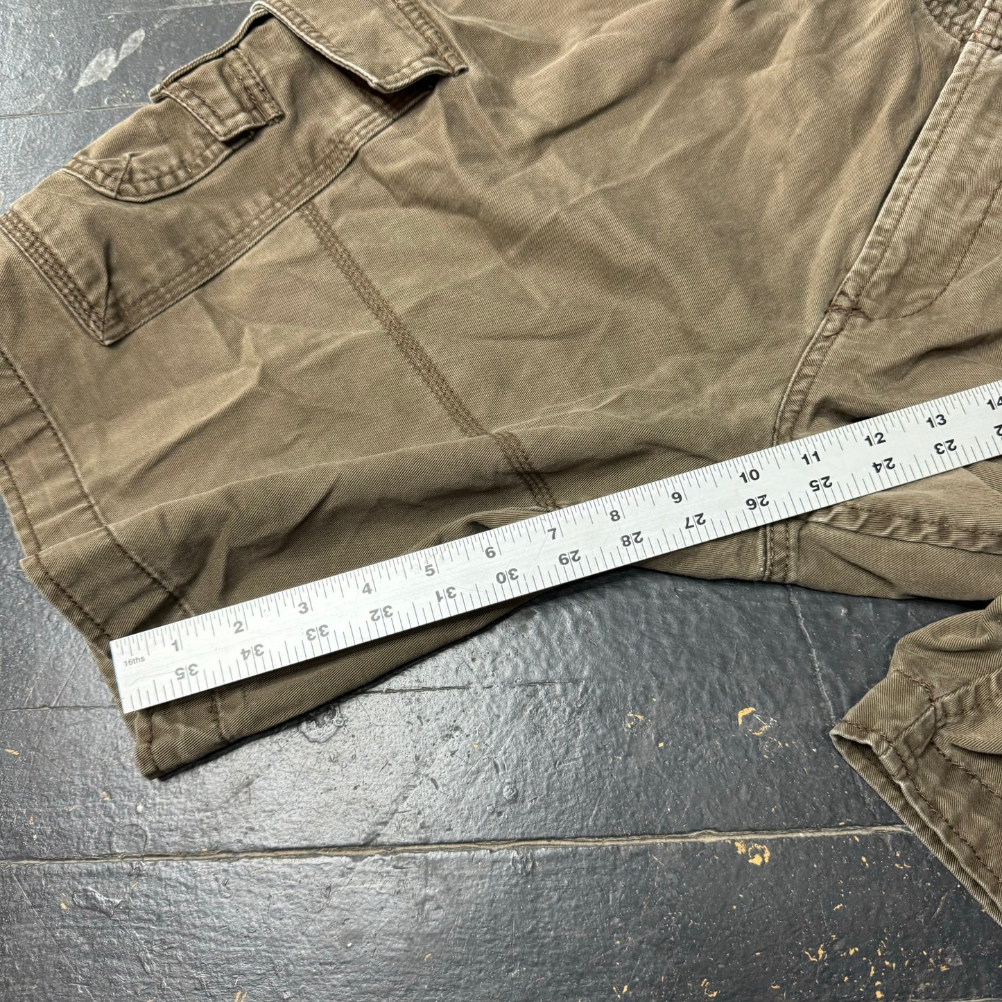 (34) Y2K Cargo Shorts