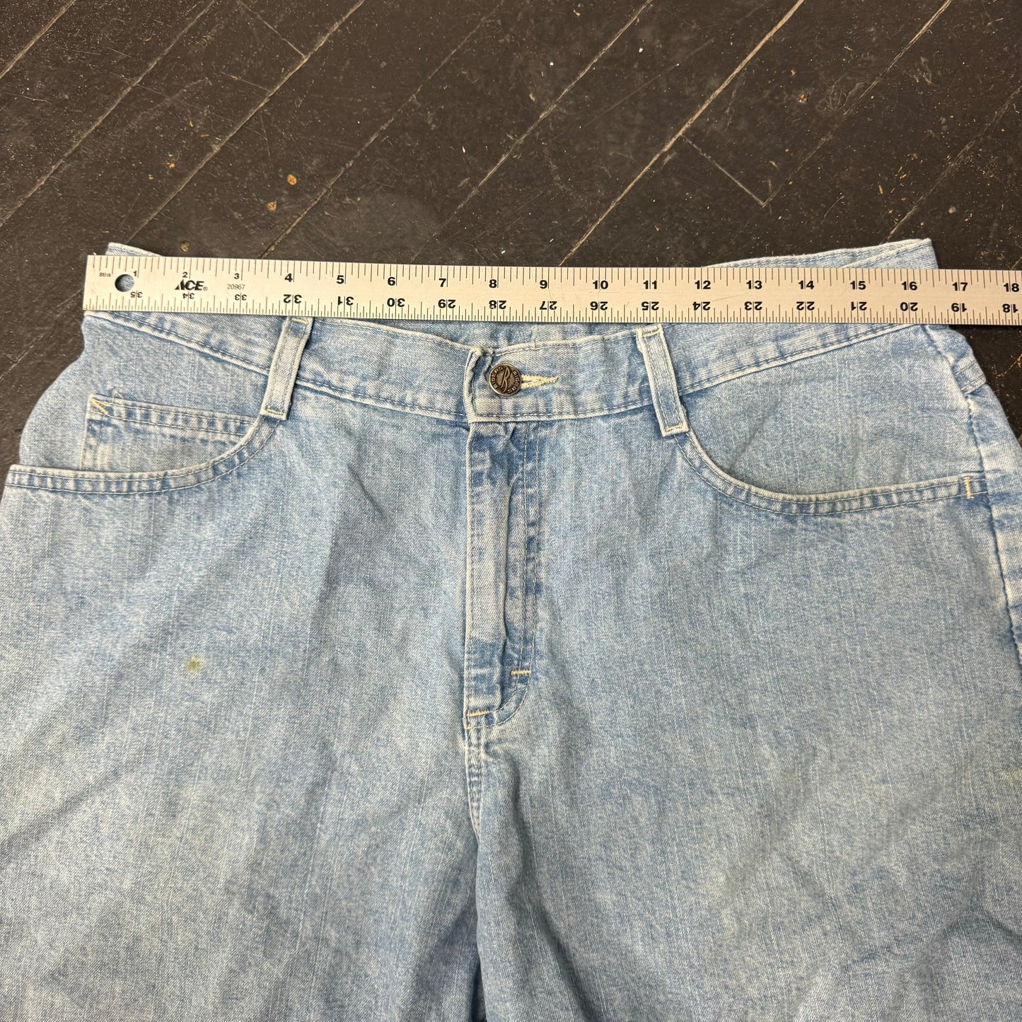 (14M) 90s Lee Riders Shorts