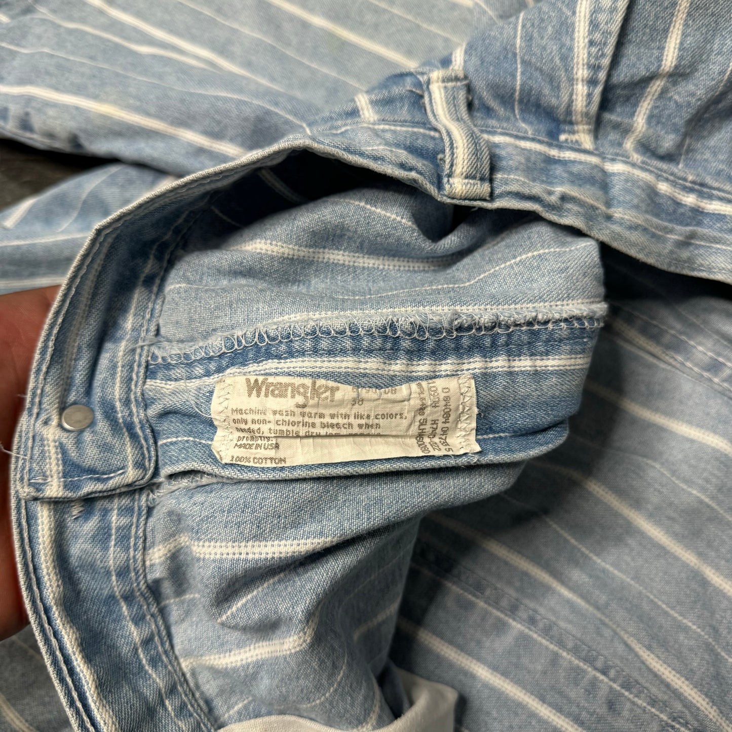 (36) 90s Wrangler Striped Denim Shorts