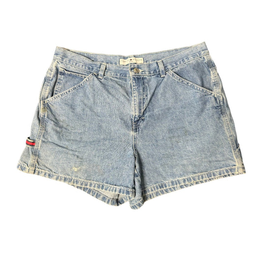 (14) Y2K Tommy Hilfiger Shorts