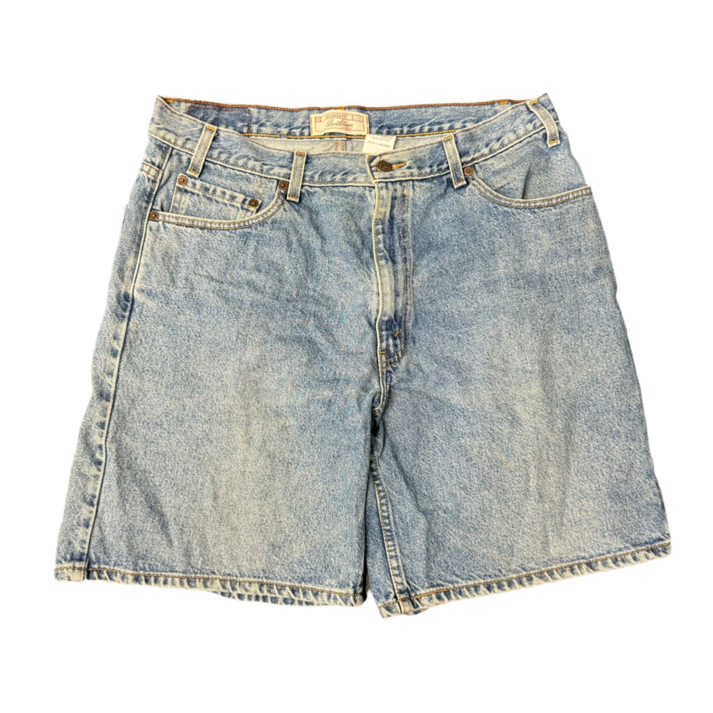 (36) Y2K Levi’s Jorts