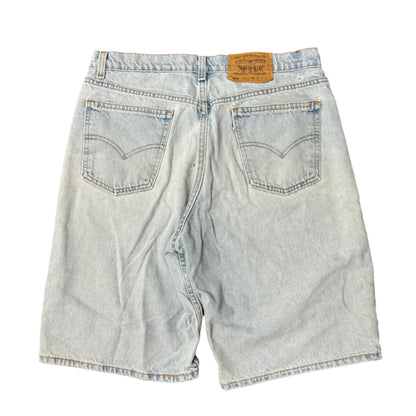 (36) 90s Levi’s 550 Jorts