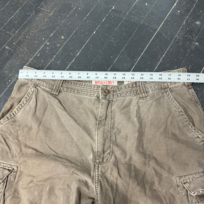 (38) Y2K Cargo Shorts