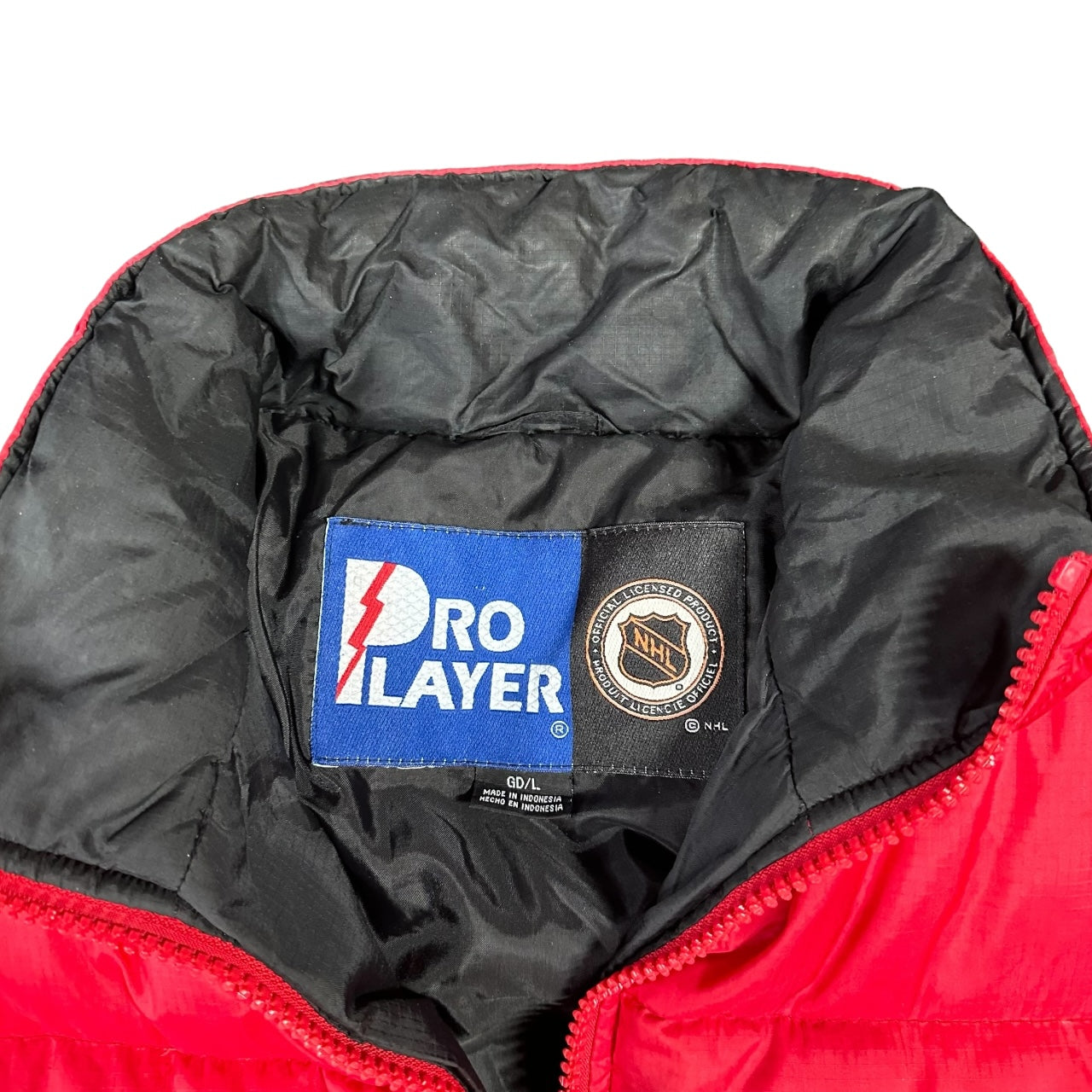 (L) 90s Pro Player Red Wings Puffer Jacket