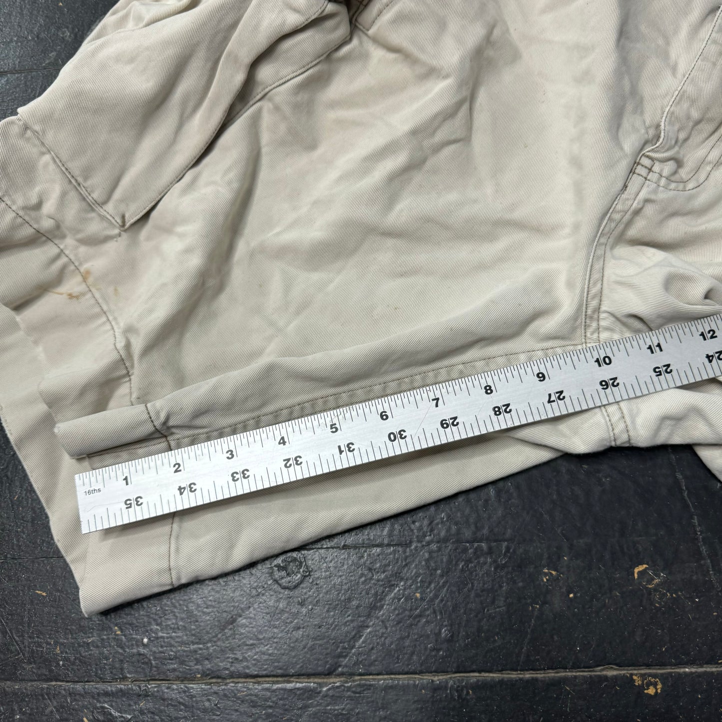 (33) Y2K Polo Cargo Shorts