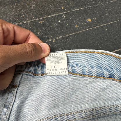 (36) 90s Levi’s 550 Jorts