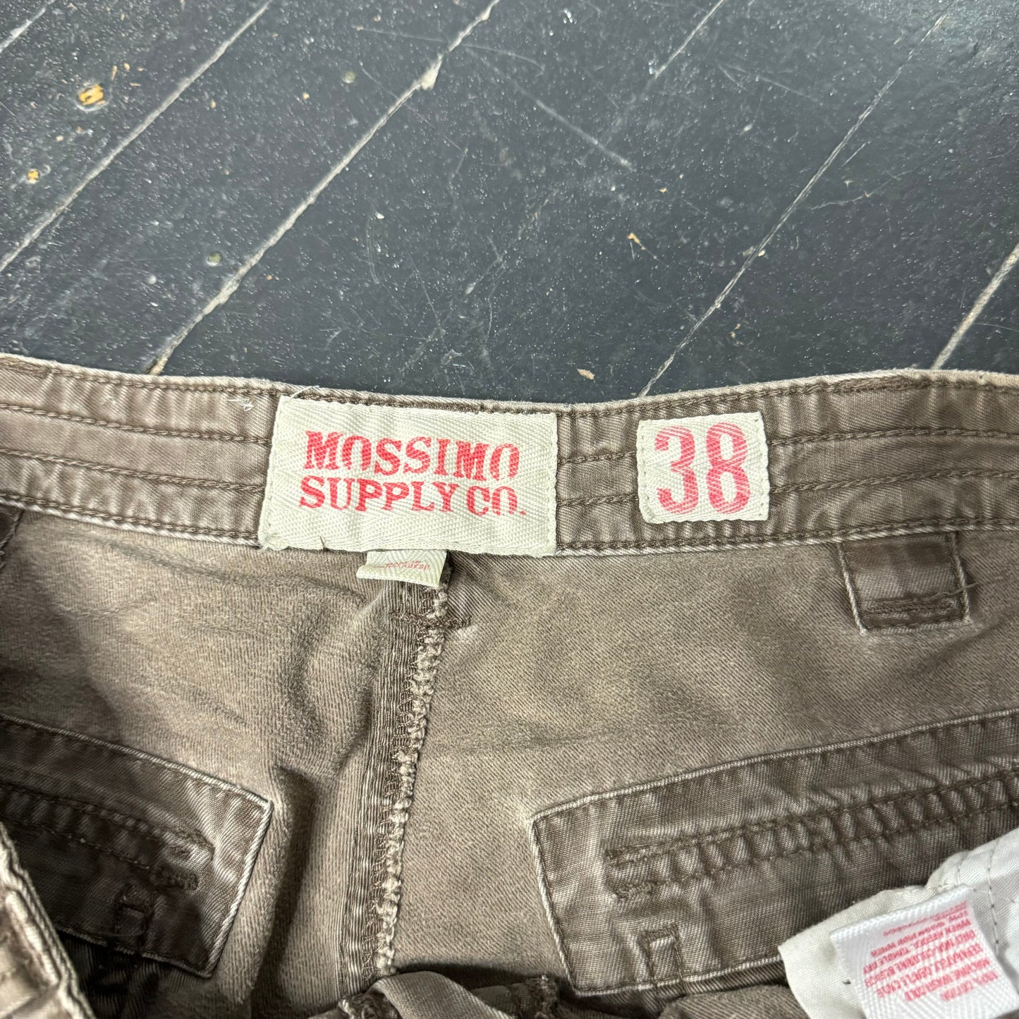 (38) Y2K Cargo Shorts